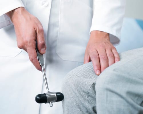 Visita neurochirurgica a Roma EUR con specialista per diagnosi e trattamento delle patologie neurologiche